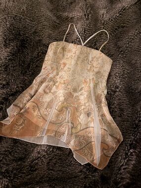 Vintage Studio Y Floral Fairy Print Spaghetti Strap Cami Top in Cream and Peach